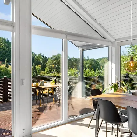 Holiday home Beautiful In With Kitchen