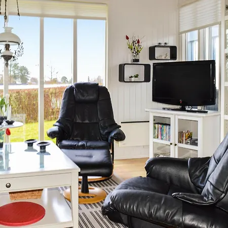 Ferienhaus Lovely In With Kitchen *